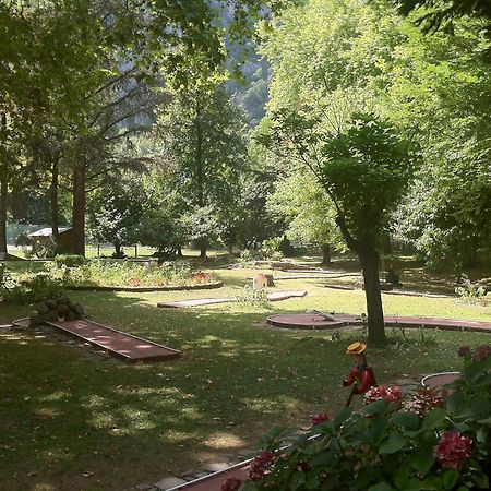 Residence Thermale Du Parc Ornolac-Ussat-les-Bains Luaran gambar