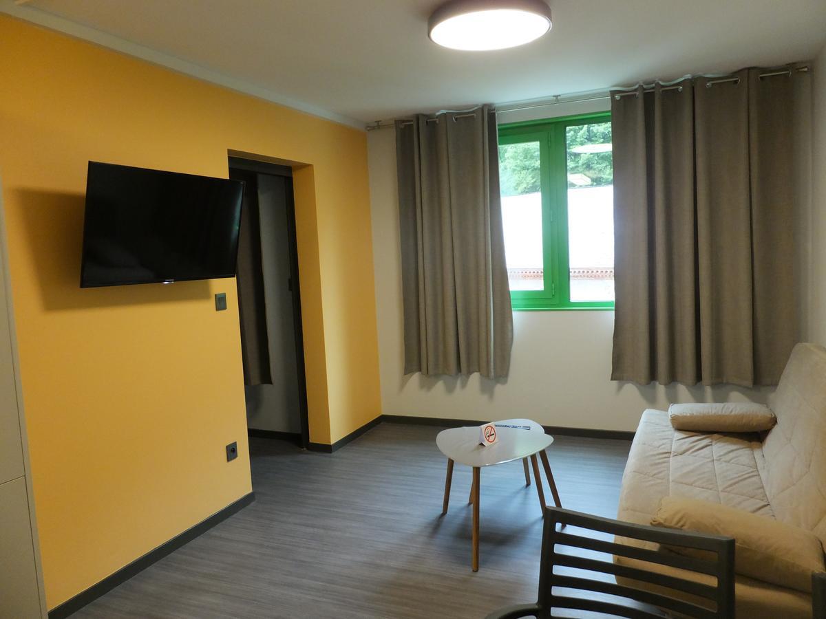 Residence Thermale Du Parc Ornolac-Ussat-les-Bains Luaran gambar