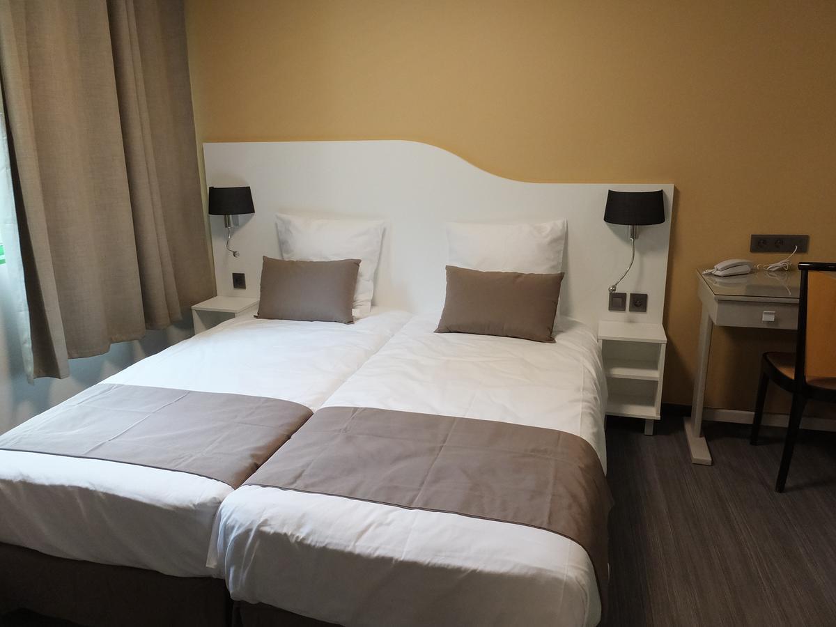 Residence Thermale Du Parc Ornolac-Ussat-les-Bains Luaran gambar