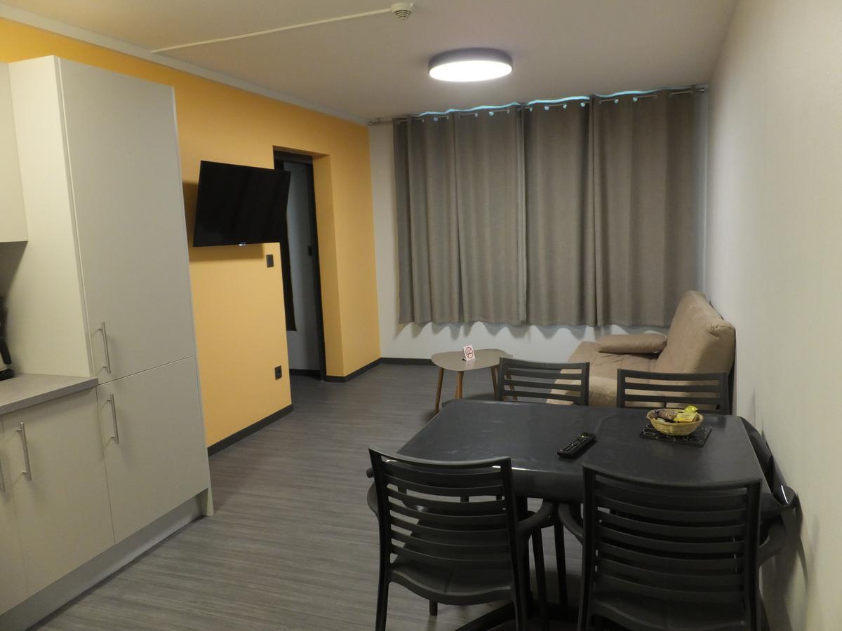 Residence Thermale Du Parc Ornolac-Ussat-les-Bains Luaran gambar